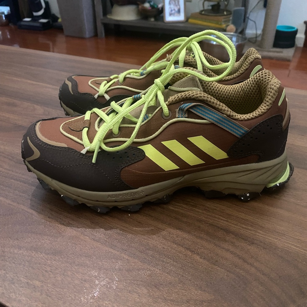 New Adidas Brown Response Hoverturf 'Plant And Grow' Trail Running M 6.5 / W 8